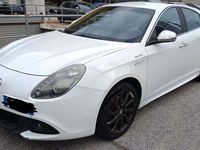 Usata Alfa Romeo Giulietta Distinctive 140 CV (102 kW) 2011 Bianco Berlina