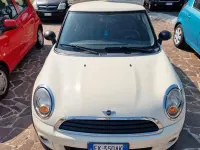 Usata Mini ONE 74 CV (54 kW) 2011 Beige Utilitaria