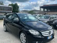 Usata Mercedes B180 109 CV (80 kW) 2014 Nero Utilitaria