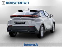 Nuova Toyota C-HR Active 140 CV (102 kW) 2026 Silver metallic SUV