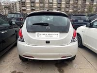 Usata Lancia Ypsilon 70 CV (51 kW) 2024 Bianco Utilitaria