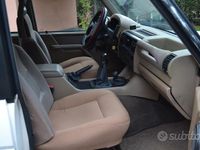 Usata Land Rover Discovery 113 CV (83 kW) 1996 Bianco SUV