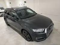Usata Audi Q7 Business Plus 258 CV (189 kW) 2018 Grigio SUV