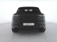 Usata Porsche Cayenne Coupe 340 CV (250 kW) 2023 0e nero cromite metallizzato Coupé