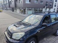 Usado Toyota RAV4 128 CV (94 kW) 2004 Familiar