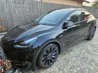 Usata Tesla Model Y Performance 405 kW (551 CV) 2022 Nero SUV