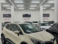 Usata Renault Captur 90 CV (66 kW) 2015 Beige SUV