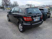 Usata Mercedes B180 108 CV (79 kW) 2008 Nero Monovolume