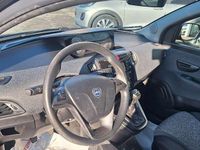 Usata Lancia Ypsilon 69 CV (50 kW) 2019 Nero Utilitaria