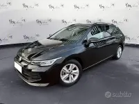 Käytetty VW Golf VIII Life 116 HP (85 kW) 2025 Musta Farmari