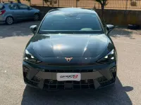Usata Cupra Leon 204 CV (150 kW) 2025 Grigio pastello Berlina