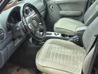 Usata Jeep Cherokee 163 CV (119 kW) 2008 Nero SUV