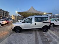 Gebraucht Dacia Dokker Stepway 90 PS (66 kW) 2018 Grau Van / Kleinbus
