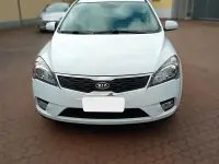 Usata Kia Ceed 90 CV (66 kW) 2012 Bianco Utilitaria