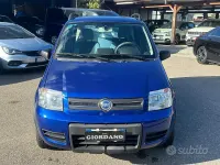 Usado Fiat Panda 4x4 Climbing 75 CV (55 kW) 2006 Azul Utilitario