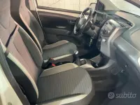 Usata Toyota Aygo 69 CV (50 kW) 2019 Bianco Utilitaria