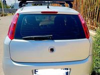 Usata Fiat Grande Punto 65 CV (47 kW) 2012 Grigio Utilitaria