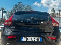 Occasion Volvo V40 120 ch (88 kW) 2016 Noir Berline