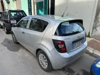 Usata Chevrolet Aveo 84 CV (61 kW) 2013 Argento Berlina