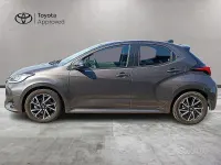 Usata Toyota Yaris Hybrid Trend 92 CV (67 kW) 2021 Grigio Berlina