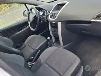 Usata Peugeot 207 73 CV (53 kW) 2013 Berlina