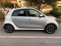 Usata Smart ForFour 71 CV (52 kW) 2017 Utilitaria