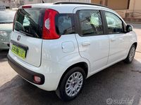Usata Fiat Panda Lounge 69 CV (50 kW) 2015 Bianco Utilitaria