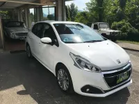 Usata Peugeot 208 Active 75 CV (55 kW) 2016 Bianco Utilitaria