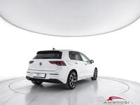 Usata VW Golf VIII Life 110 CV (80 kW) 2021 Bianco Utilitaria