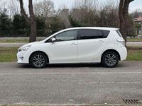 Usata Toyota Verso Active 111 CV (81 kW) 2014 Bianco Monovolume
