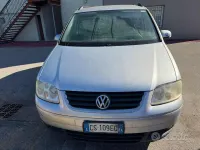 Usata VW Touran Highline 140 CV (102 kW) 2004 Grigio Monovolume