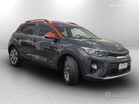 Usata Kia Stonic 110 CV (80 kW) 2018 Grigio SUV