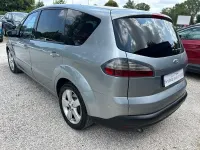 Usata Ford S-MAX Titanium 140 CV (102 kW) 2009 Argento Monovolume