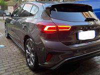 Usata Ford Focus ST-Line 125 CV (91 kW) 2022 Grigio Berlina