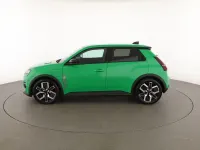 Usata Renault 5 E-Tech Urban 89 kW (122 CV) 2025 Verde