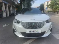 Usata Peugeot 2008 GTi 56 kW (77 CV) 2021 Bianco SUV