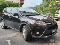 Usata Toyota RAV4 124 CV (91 kW) 2013 Nero SUV