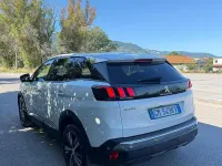 Usata Peugeot 3008 Allure 131 CV (96 kW) 2022 Bianco SUV