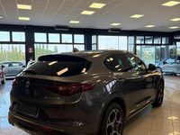 Usata Alfa Romeo Stelvio Executive 209 CV (153 kW) 2017 Marrone SUV