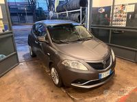 Usata Lancia Ypsilon Silver 69 CV (50 kW) 2015 Utilitaria