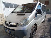 Usata Opel Vivaro 115 CV (84 kW) 2007 Marrone Monovolume