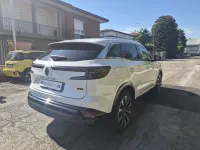 Usata Renault Austral Techno 131 CV (96 kW) 2023 Bianco SUV