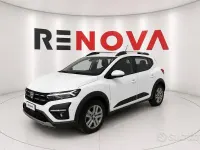 Usata Dacia Sandero Comfort 101 CV (74 kW) 2021 Bianco Utilitaria