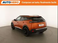 Usata Peugeot 2008 Allure 131 CV (96 kW) 2020 Arancio SUV