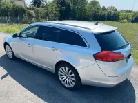 Usata Opel Insignia Cosmo 160 CV (117 kW) 2010 Argento Station wagon