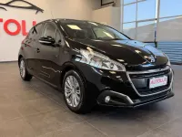 Usata Peugeot 208 Active 82 CV (60 kW) 2017 Nero Utilitaria