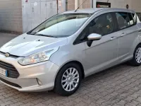 Usata Ford B-MAX Titanium 105 CV (77 kW) 2015 Argento Monovolume