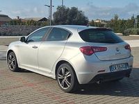 Usata Alfa Romeo Giulietta Distinctive 150 CV (110 kW) 2014 Grigio Utilitaria