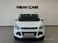 Usata Ford Kuga Titanium 150 CV (110 kW) 2015 Bianco SUV