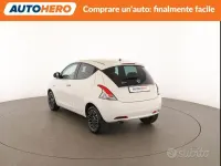 Usata Lancia Ypsilon 69 CV (50 kW) 2016 Bianco Utilitaria